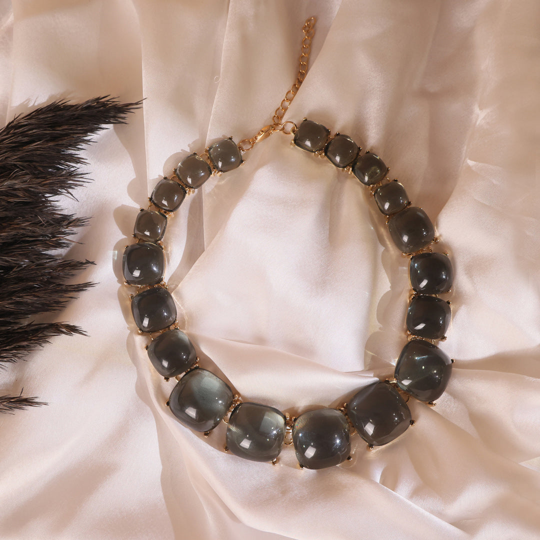 Smoky Bold Beaded Statement Necklace – Contemporary Western Glam by OLIARI
