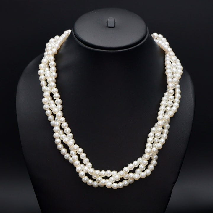 Twisted Elegance Pearl Necklace – Timeless Western Grace by OLIARI
