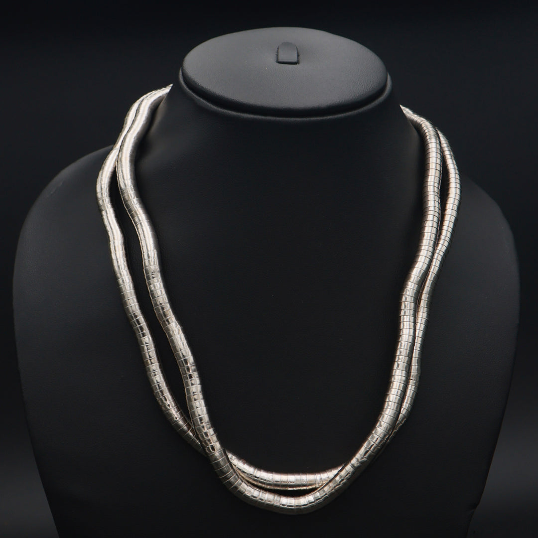 Verve Flexible Silver Coil Necklace–Bracelet