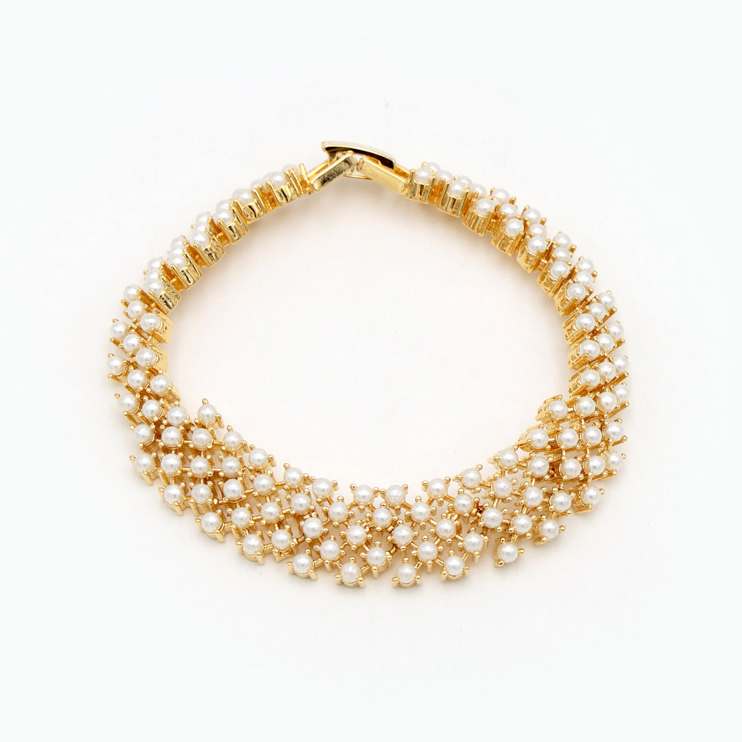Classic Pearl & Gold Mesh Bracelet