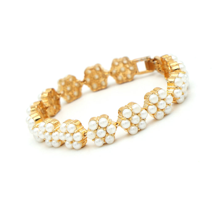 Floral Cluster Pearl Bracelet