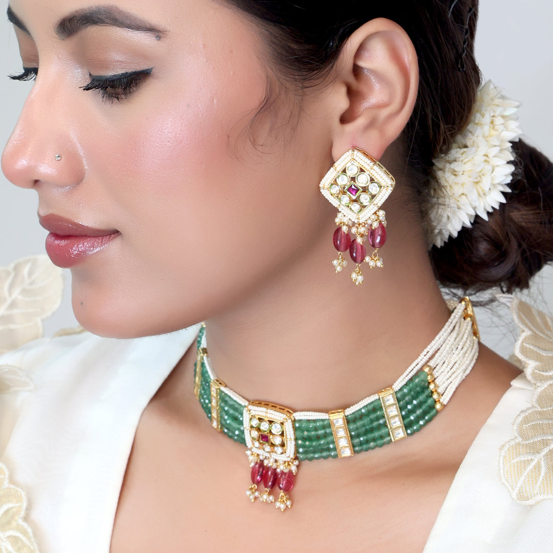 Emerald Kundan Pearl Choker & Earrings Set