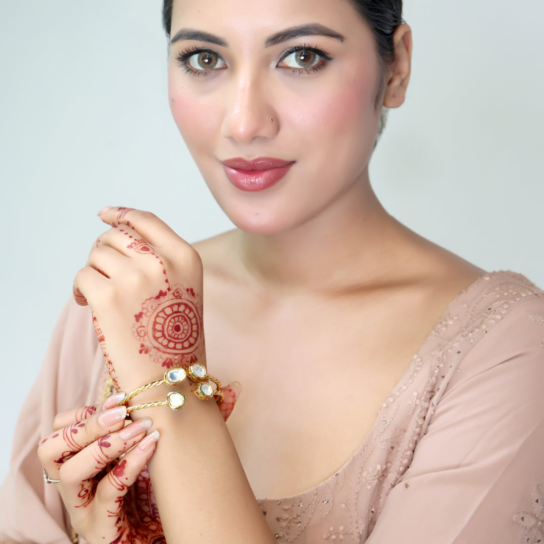 Classic Kundan Open Kada in Twisted Gold Design