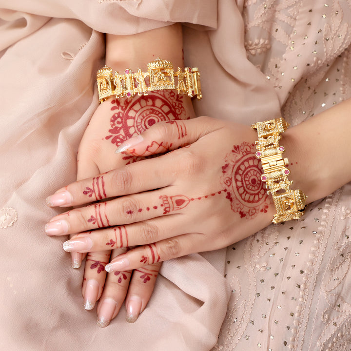 Traditional Temple Motif Kada Set