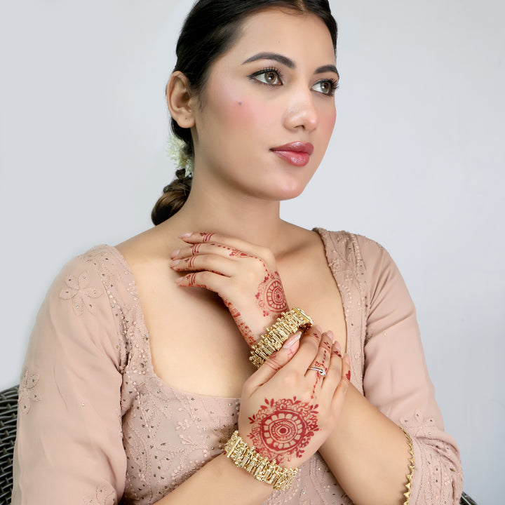 Royal Heritage Temple Kada Set