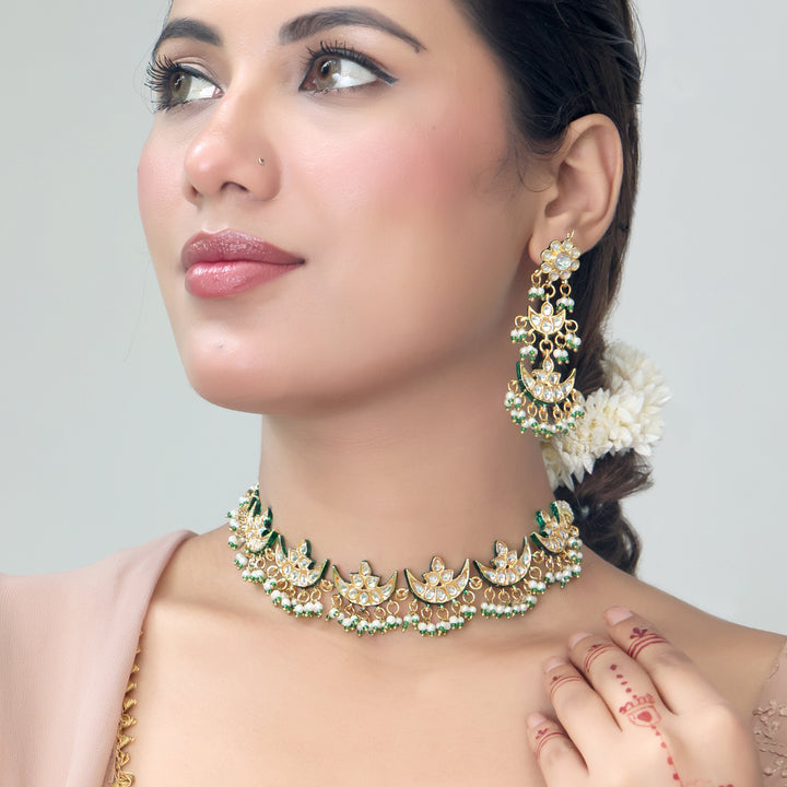 Emerald Green Lotus Kundan Choker Set