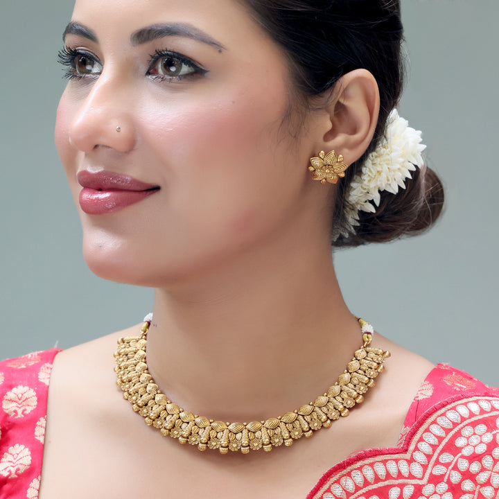 Antique Gold Temple Necklace Set with Floral Detailing