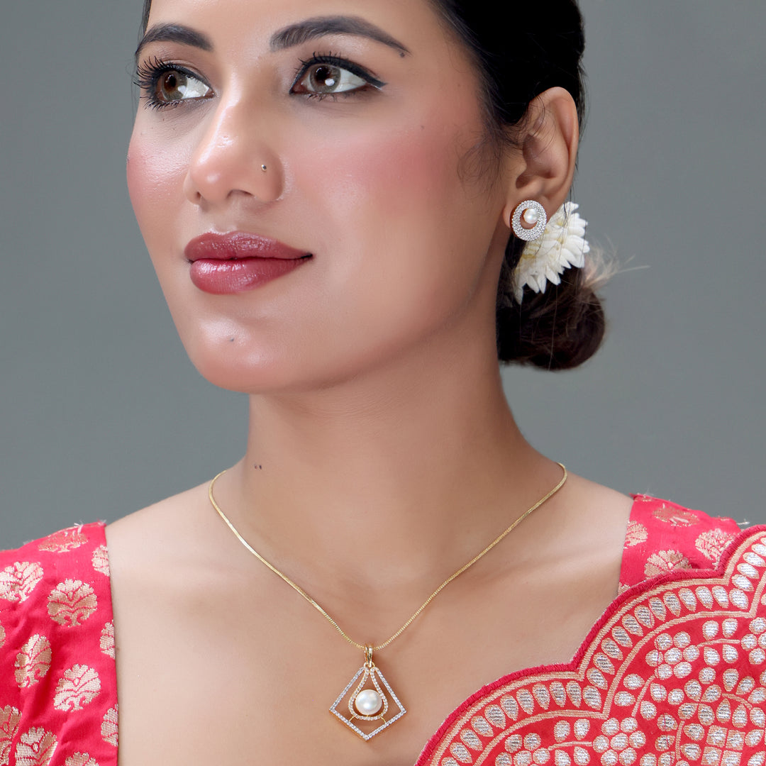 Classic Pearl Geometric Pendant Set