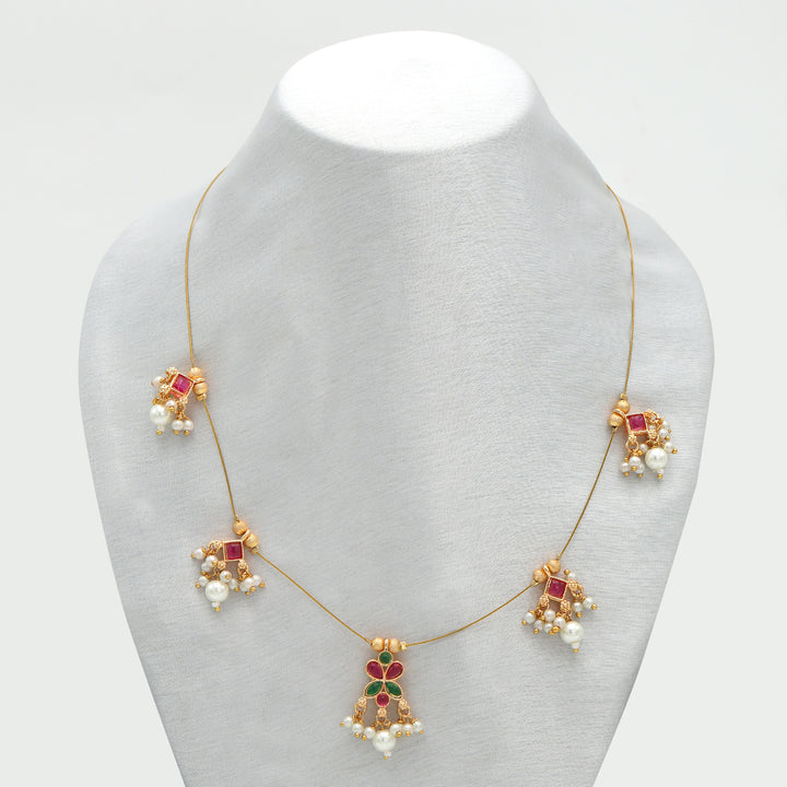 Invisible Kundan & Pearl Drop Necklace Set