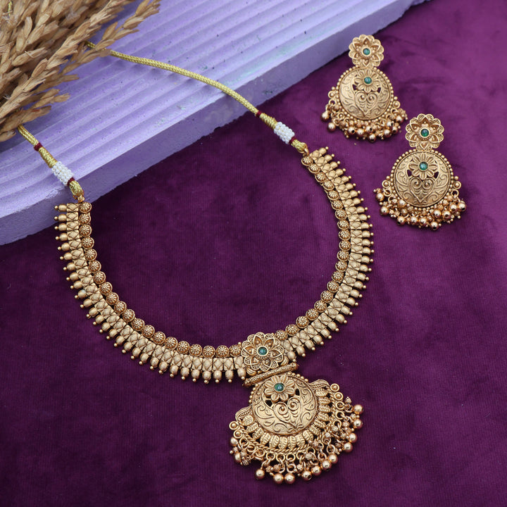 Antique Gold Temple Necklace Set with Emerald Detailing