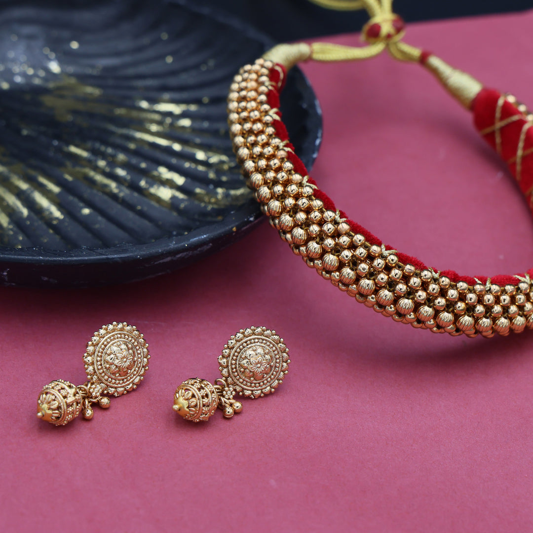 Classic Gold-Bead Traditional Choker Set