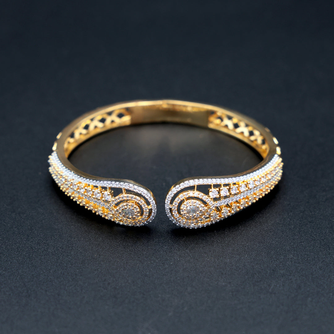 Dual-Peacock CZ Openable Bracelet