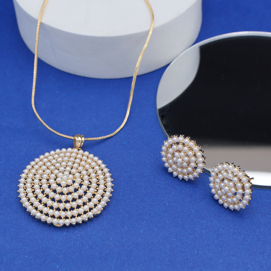 Classic Round Spiral Pearl Pendant Necklace Set