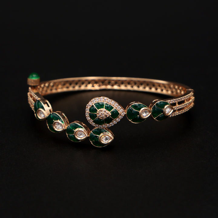 Emerald Leaf Kundan Statement Kada