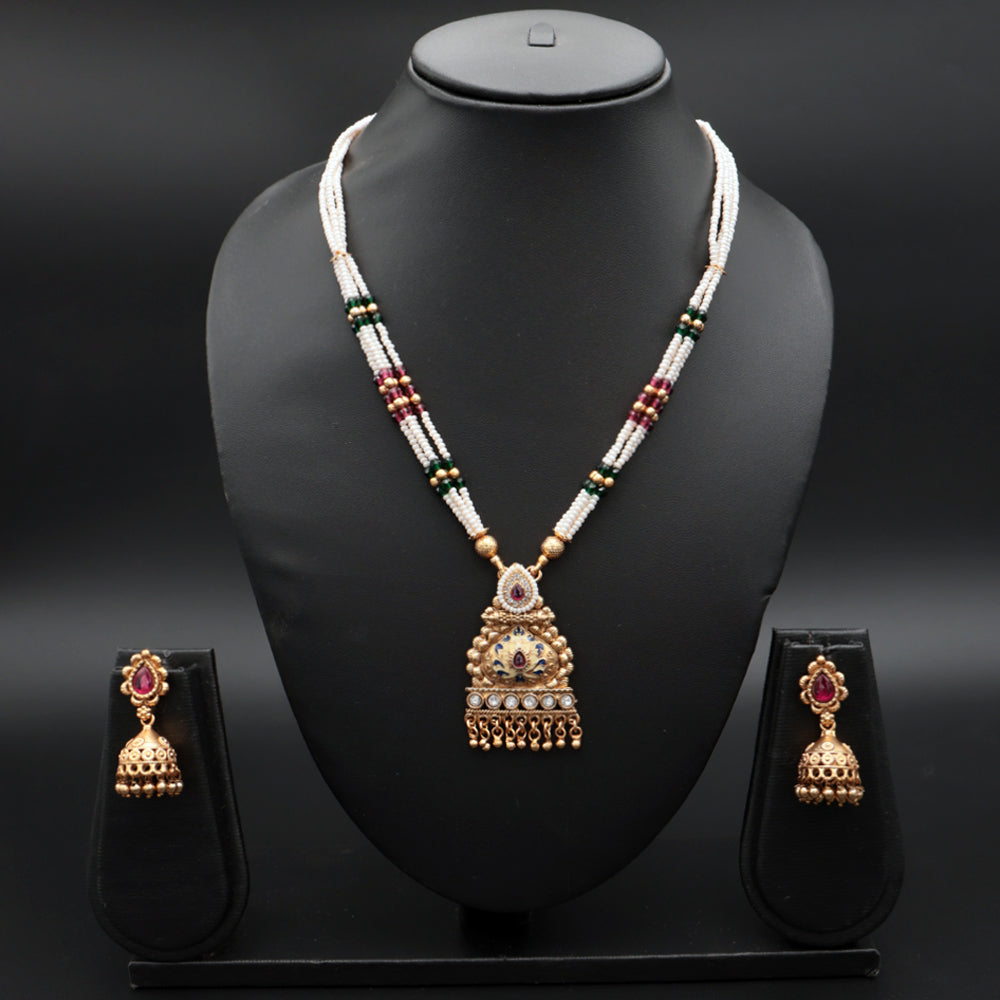 Temple Goddess Pendant Pearl Necklace Set