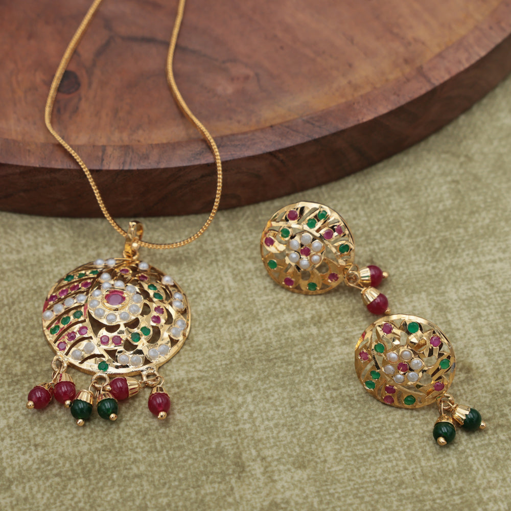 Handcrafted Meenakari Pendant Necklace Set