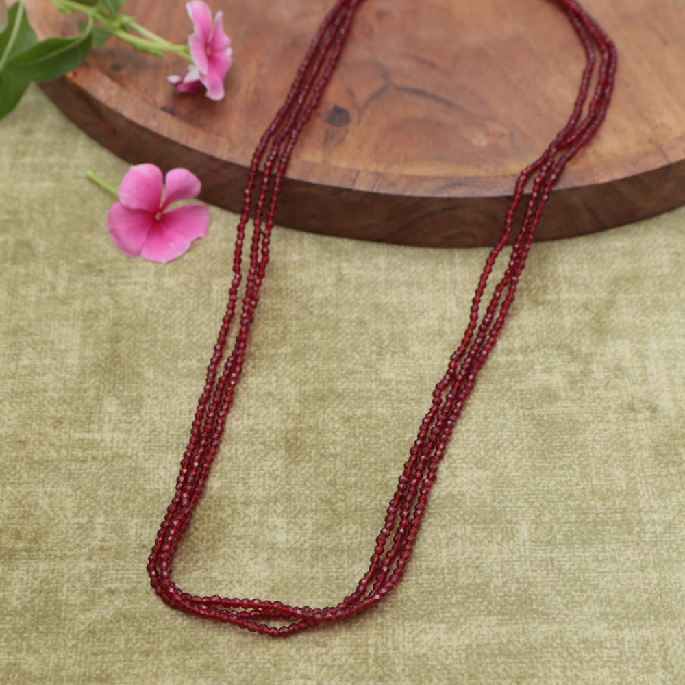 Crimson Glow Beaded String Necklace Set