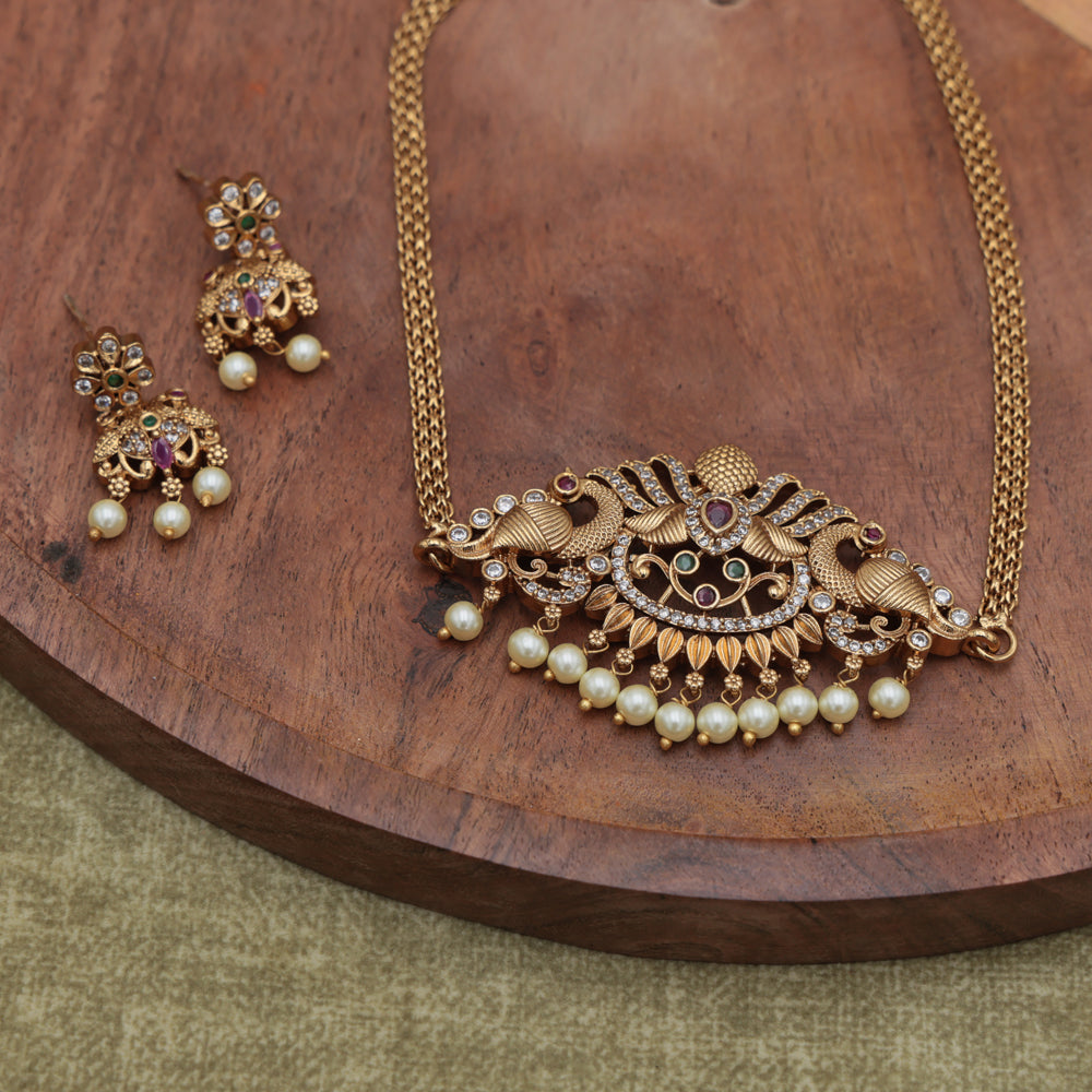 Royal Pearl Drop Temple Choker Set