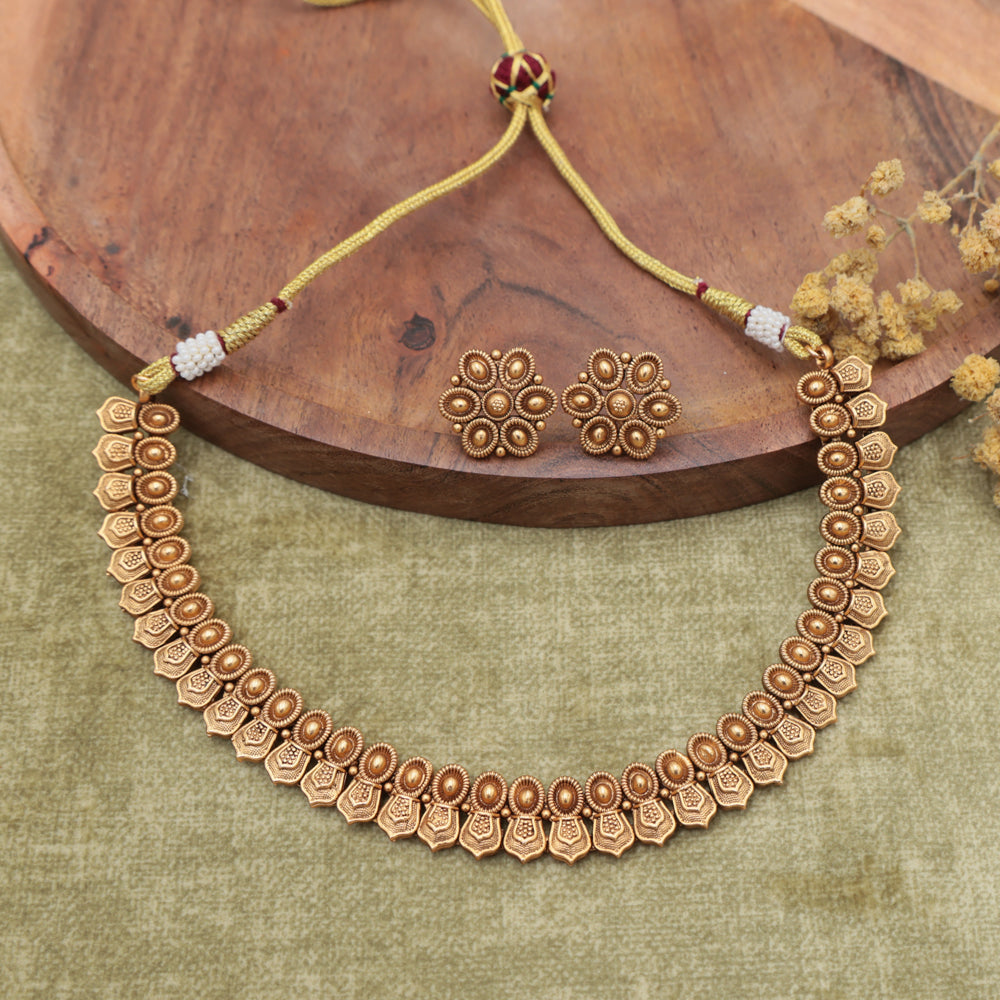 Classic Temple-Inspired Gold Choker Set