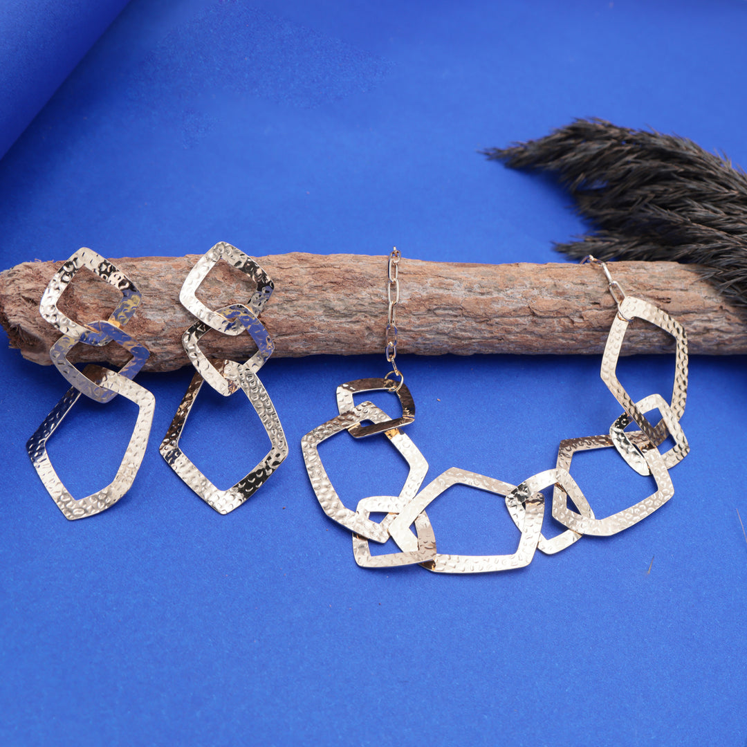 Sculpted Metallic Link Statement Necklace Set