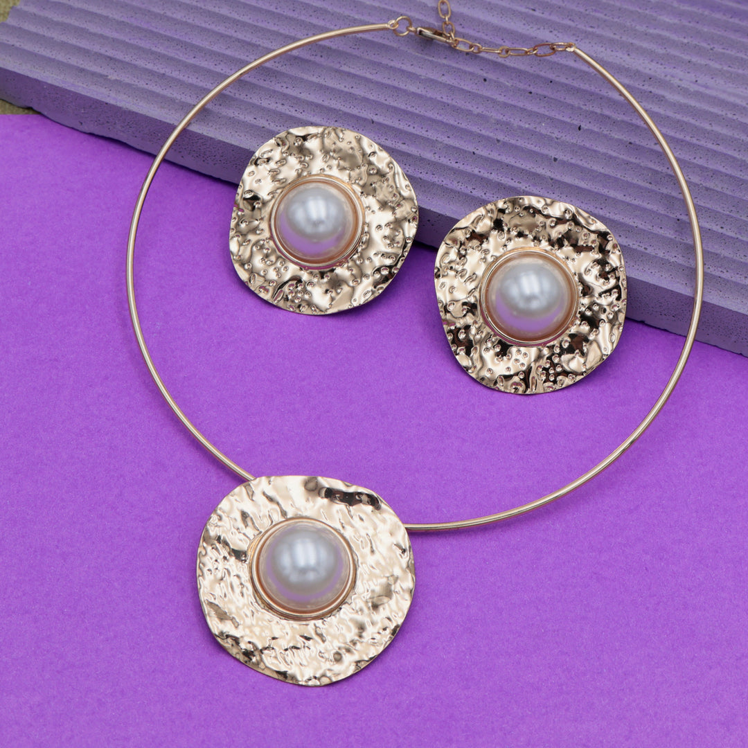Hammered Gold Pearl Statement Choker Set