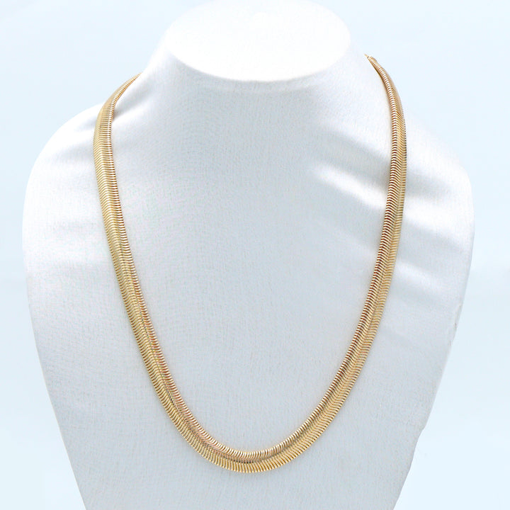 Sleek Metallic Wave Necklace