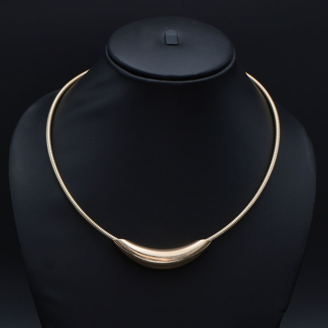 Sculpted Gold Curve Choker Necklace