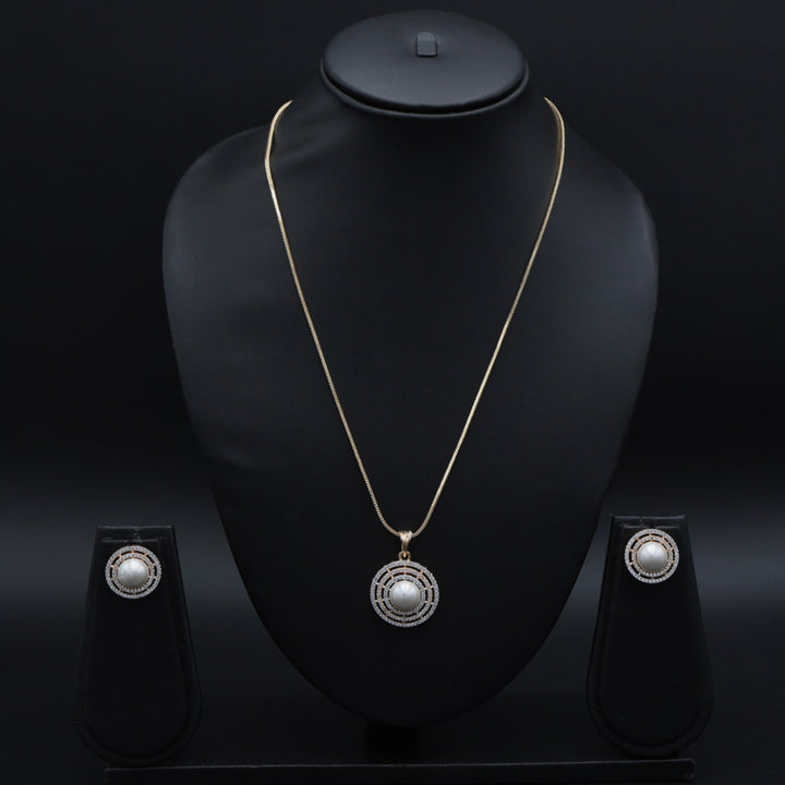 Classic Pearl Spiral Pendant Necklace Set