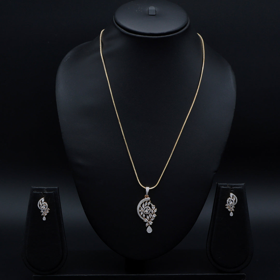 Elegant Dual-Tone CZ Pendant Necklace Set