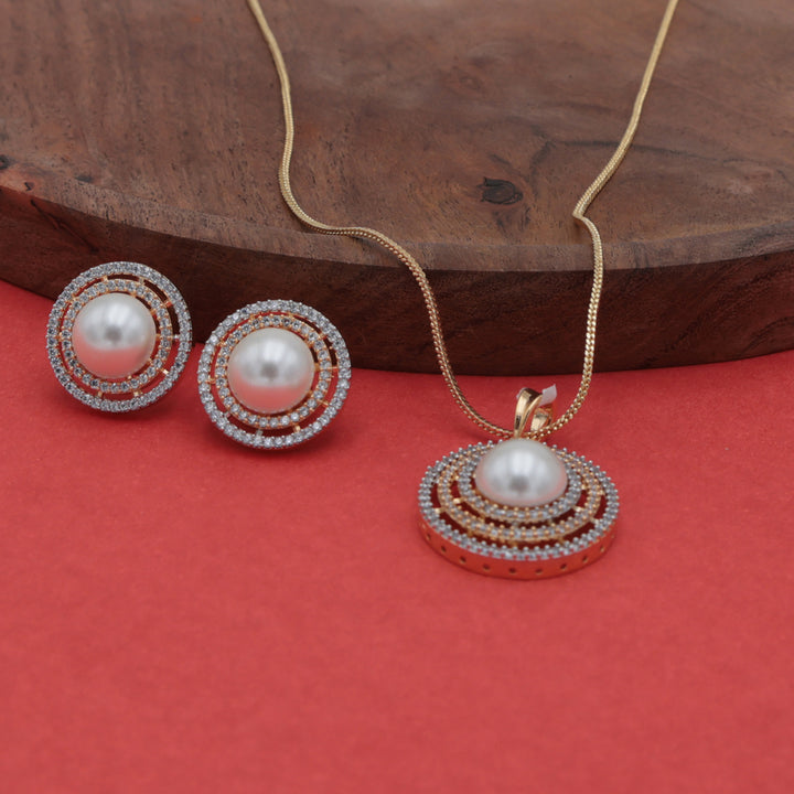 Classic Pearl Spiral Pendant Necklace Set