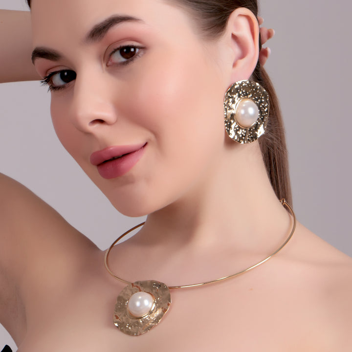 Hammered Gold Pearl Statement Choker Set