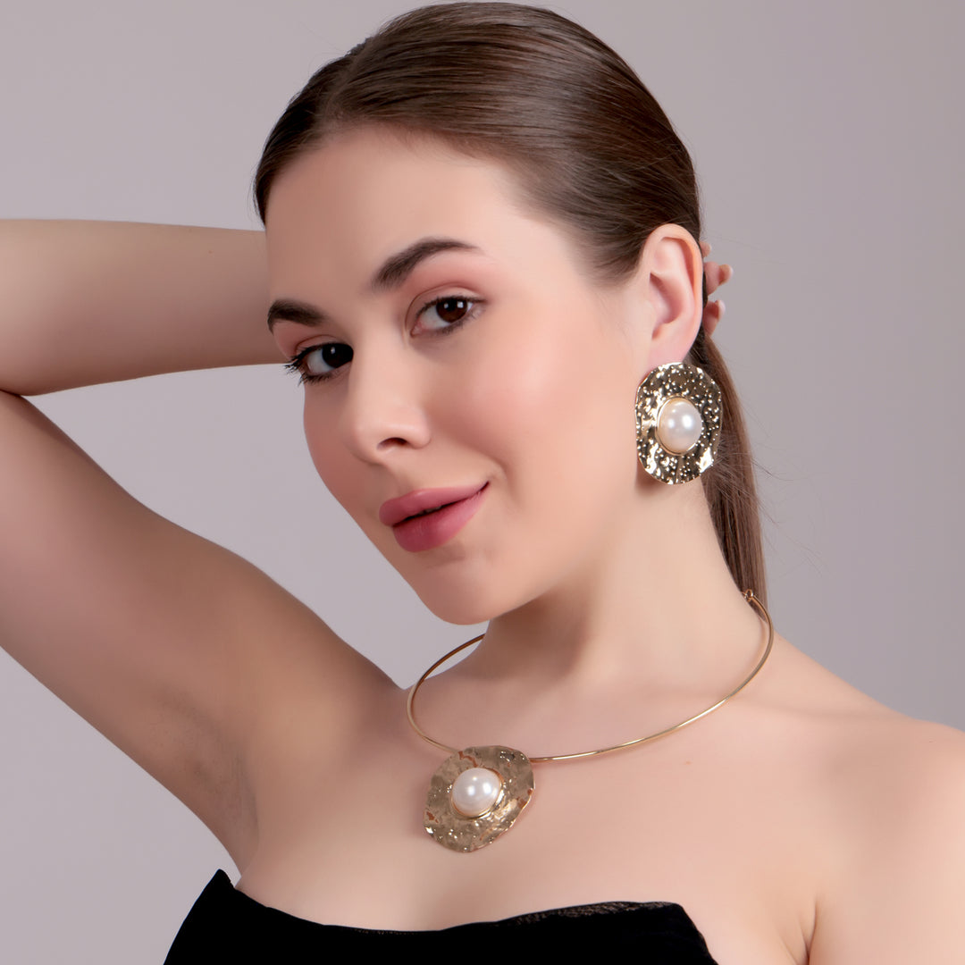 Hammered Gold Pearl Statement Choker Set