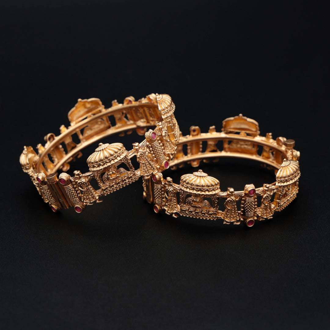 Traditional Temple Motif Kada Set