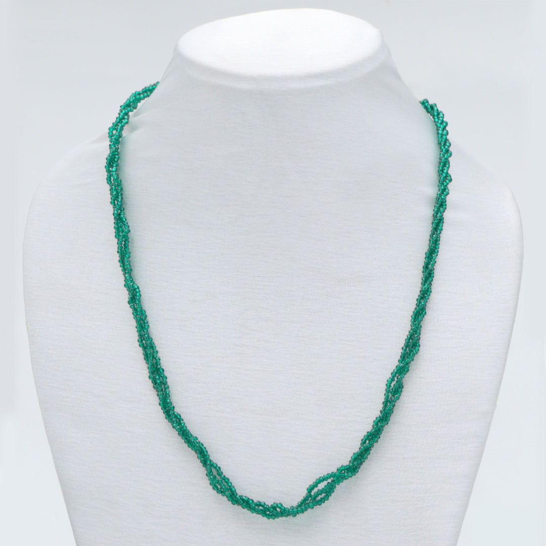 Emerald Green Twisted Bead Minimal Necklace