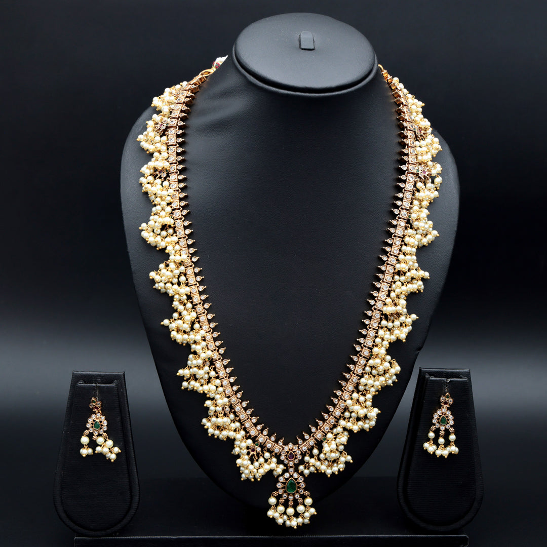 Traditional Layered Pearl Mala Necklace Set