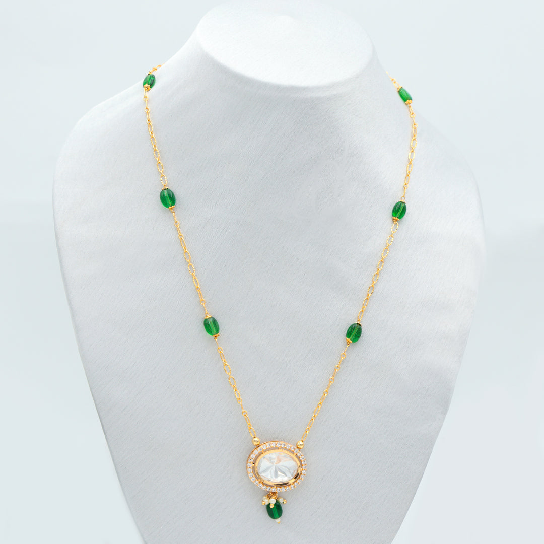 Elegant Green Bead Kundan Pendant Necklace Set
